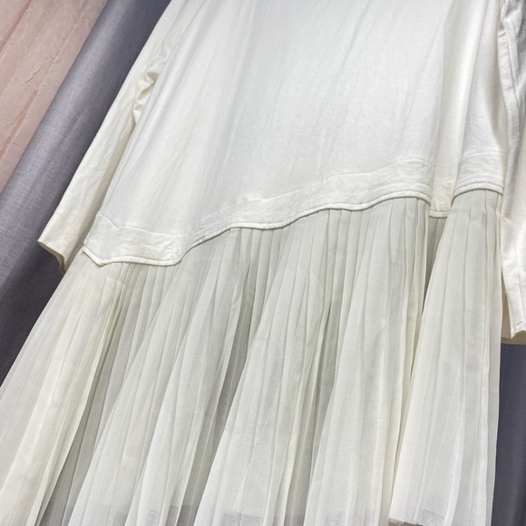 Like new Soft Surroundings Tops | **Soft Surrounding Operetta Asymmetrical - Picture 5 of 10